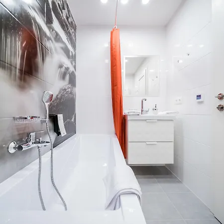 Revelton شقة فندقية 4*