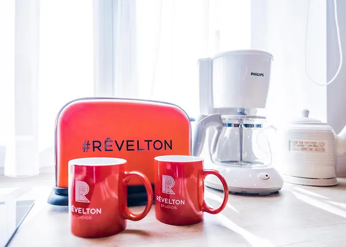 Апарт-отель Revelton 4*