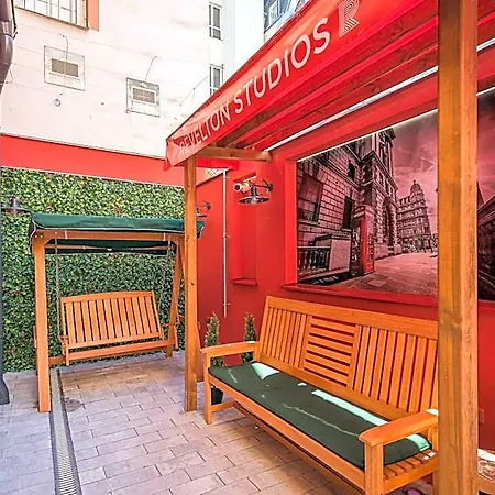Revelton Aparthotel