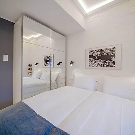 Revelton Hotel apartamentowy