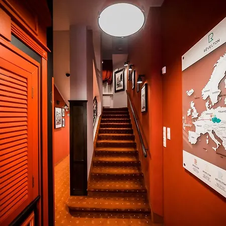 Apart Otel Revelton 4*