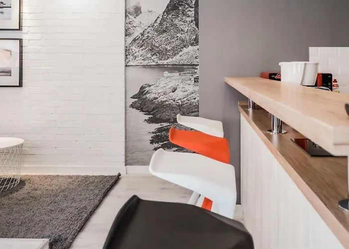 Apart-hotel Revelton 4*