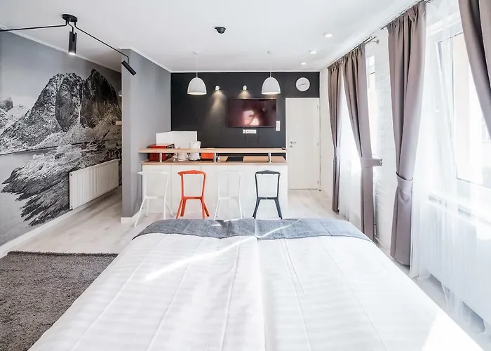 Revelton Apart-hotel KLV