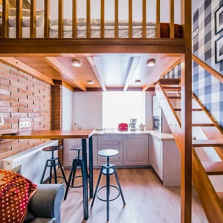 Apart-hotel Revelton 3*